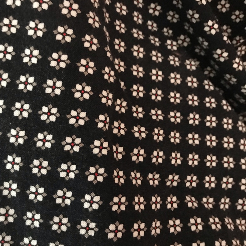 Flower pattern pixie pants - Picture 3 of 4